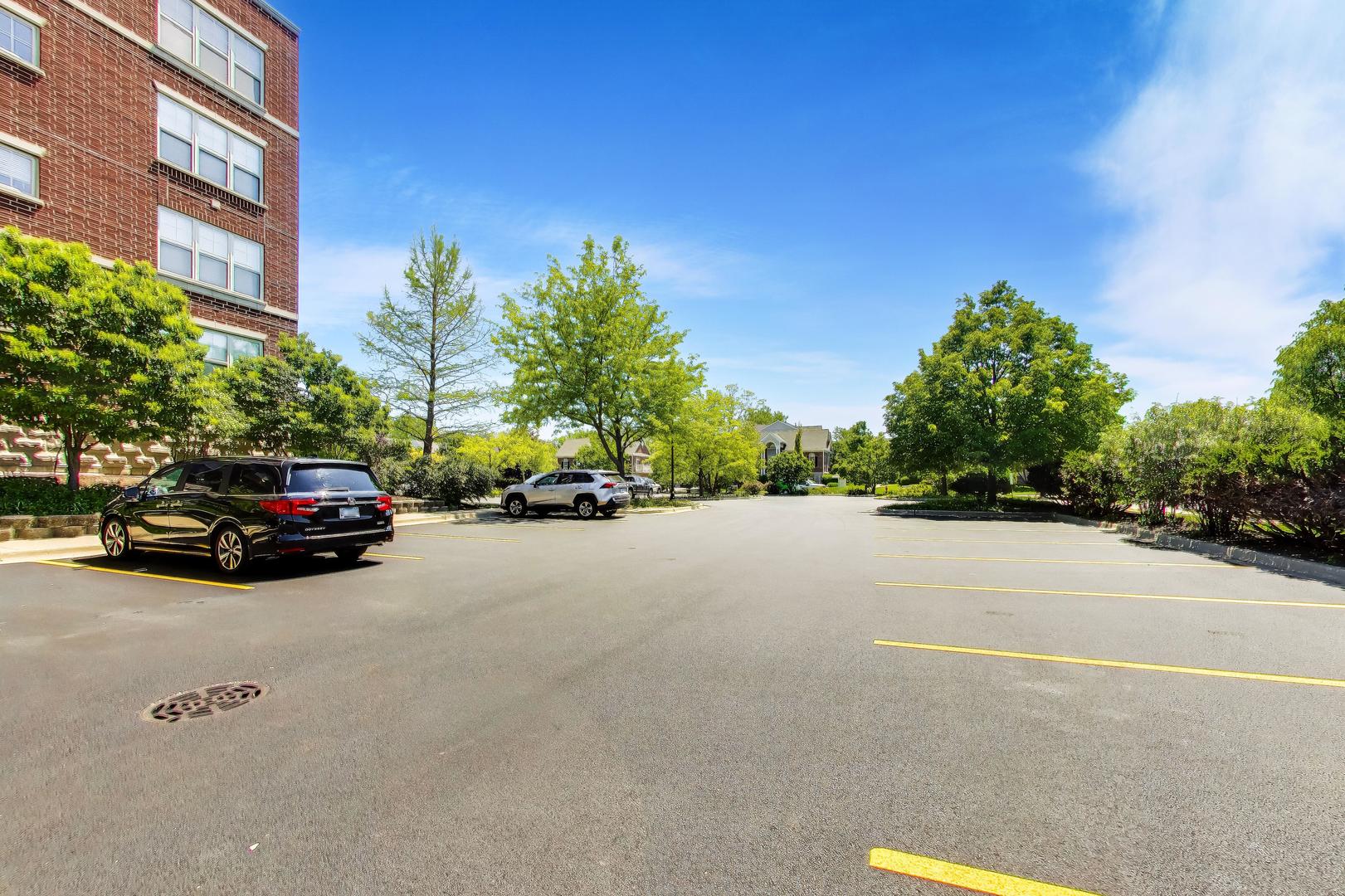511 Prestwick Lane #307, Wheeling, IL 60090