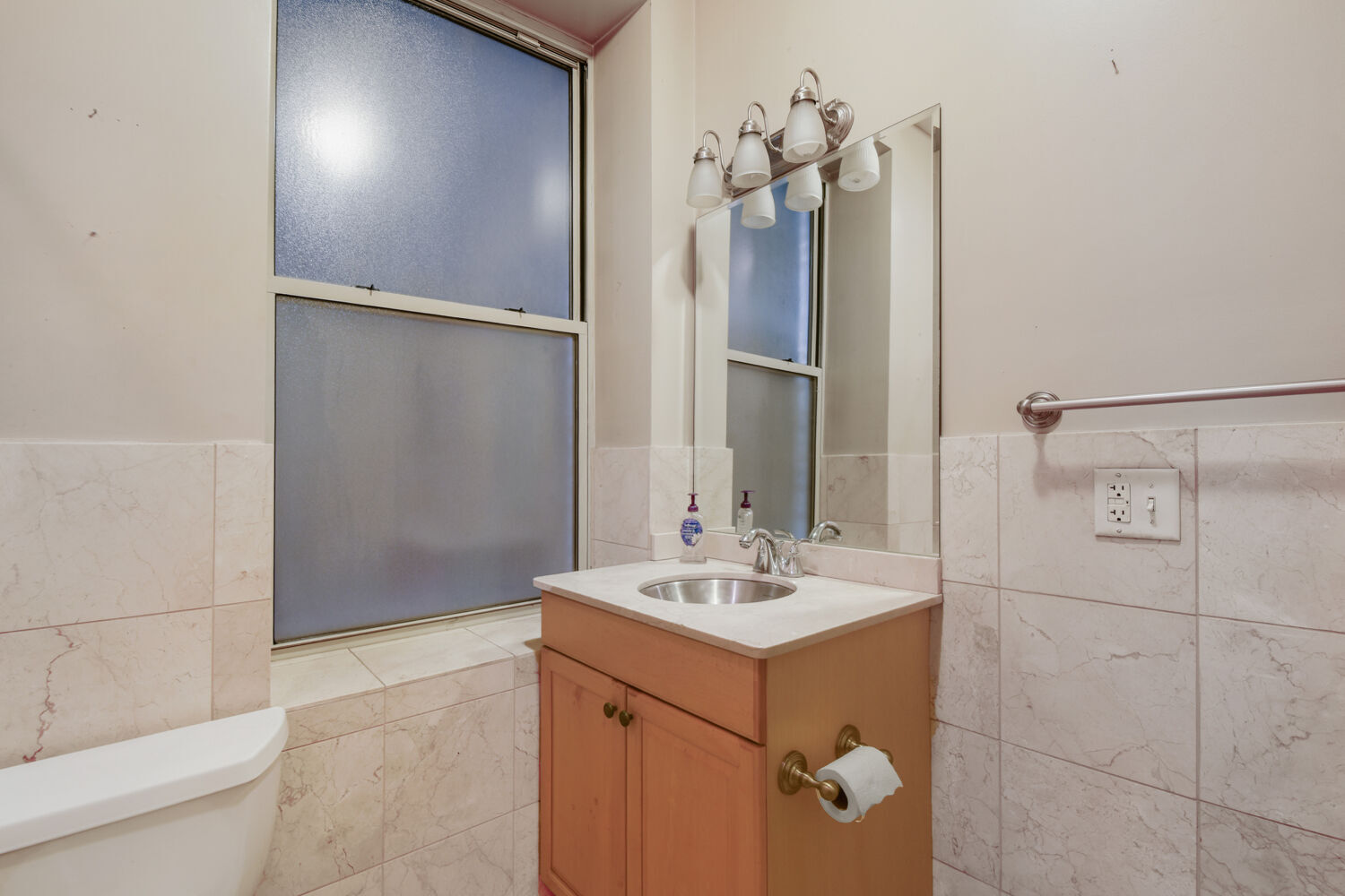 1508 W Cortez Street #2, Chicago, IL 60642