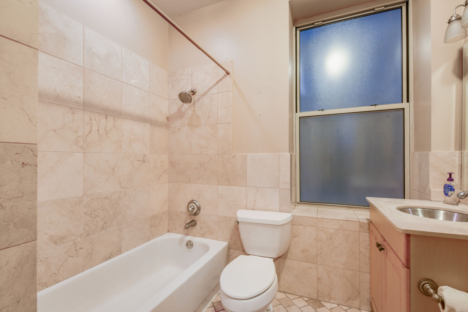 1508 W Cortez Street #2, Chicago, IL 60642