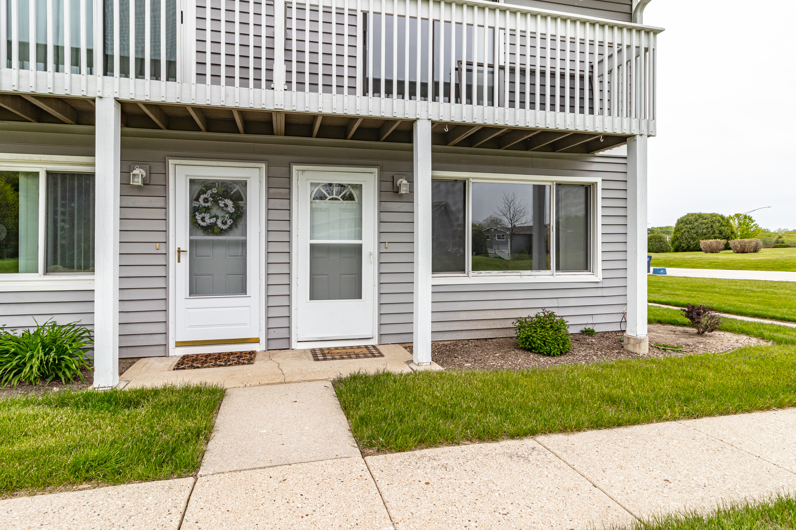 17490 W Chestnut Lane #10D, Gurnee, IL 60031