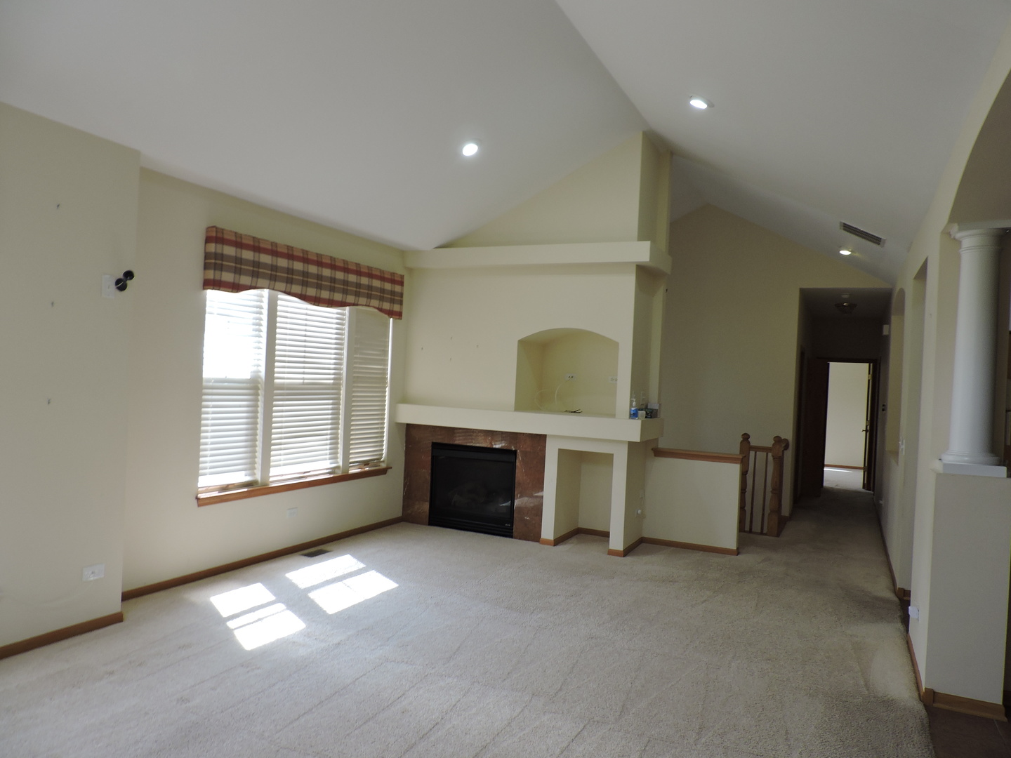 5640 Cambridge Way, Hanover Park, IL 60133
