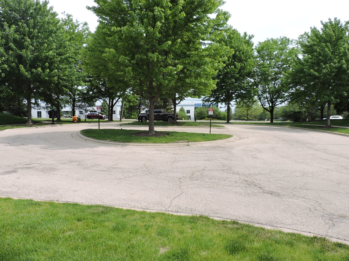 5640 Cambridge Way, Hanover Park, IL 60133