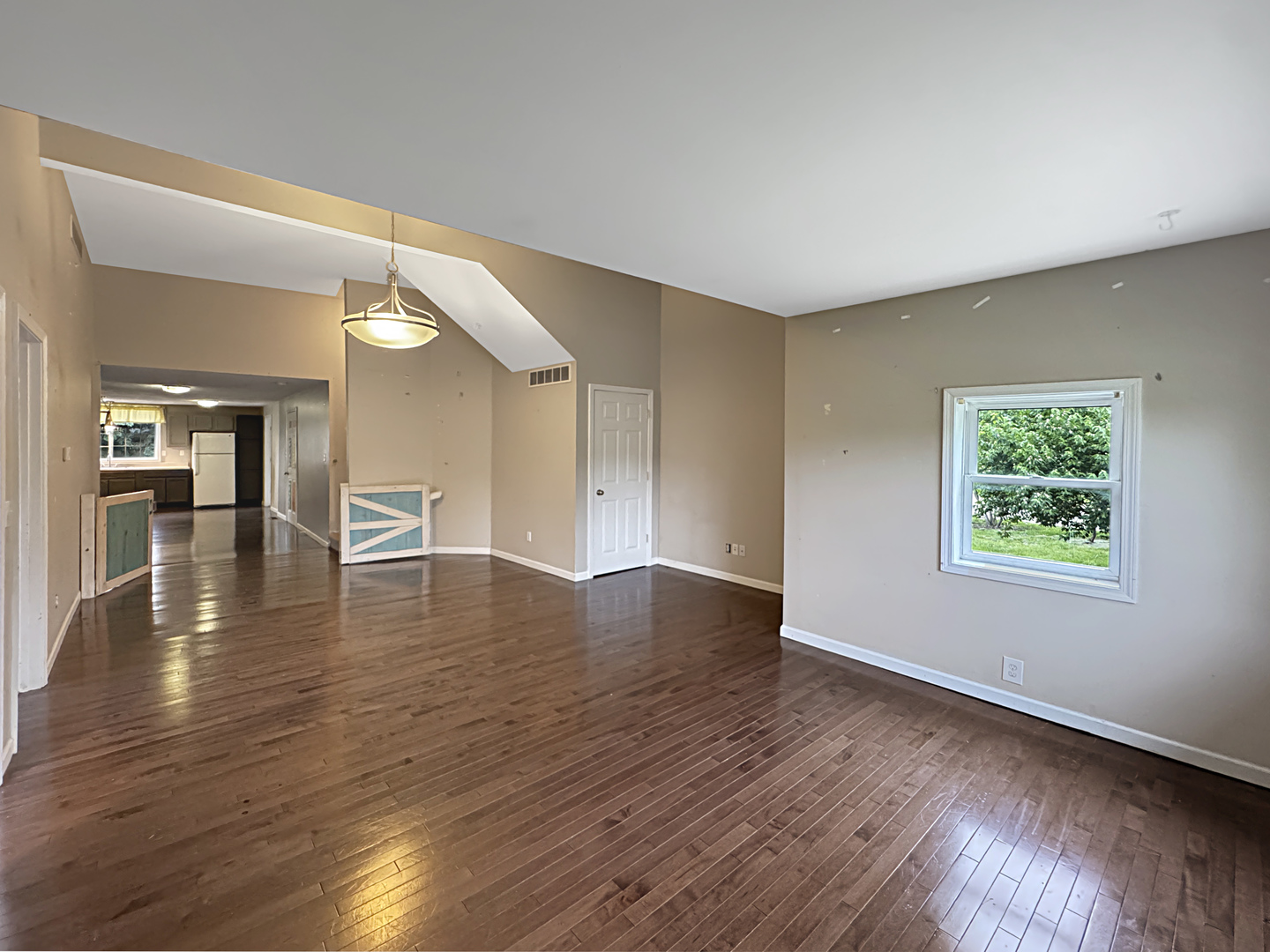 700 E Canal Avenue, Ottawa, IL 61350