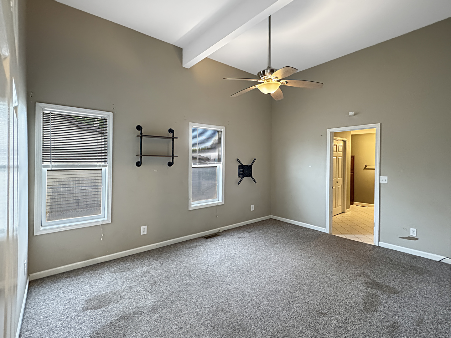 700 E Canal Avenue, Ottawa, IL 61350