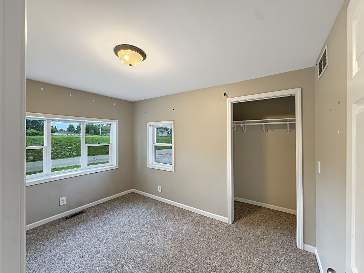 700 E Canal Avenue, Ottawa, IL 61350