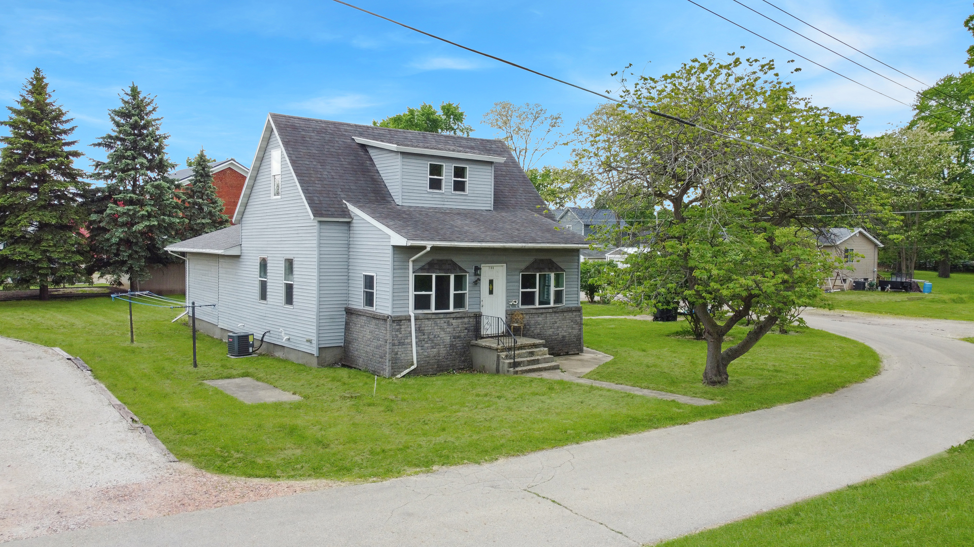 700 E Canal Avenue, Ottawa, IL 61350