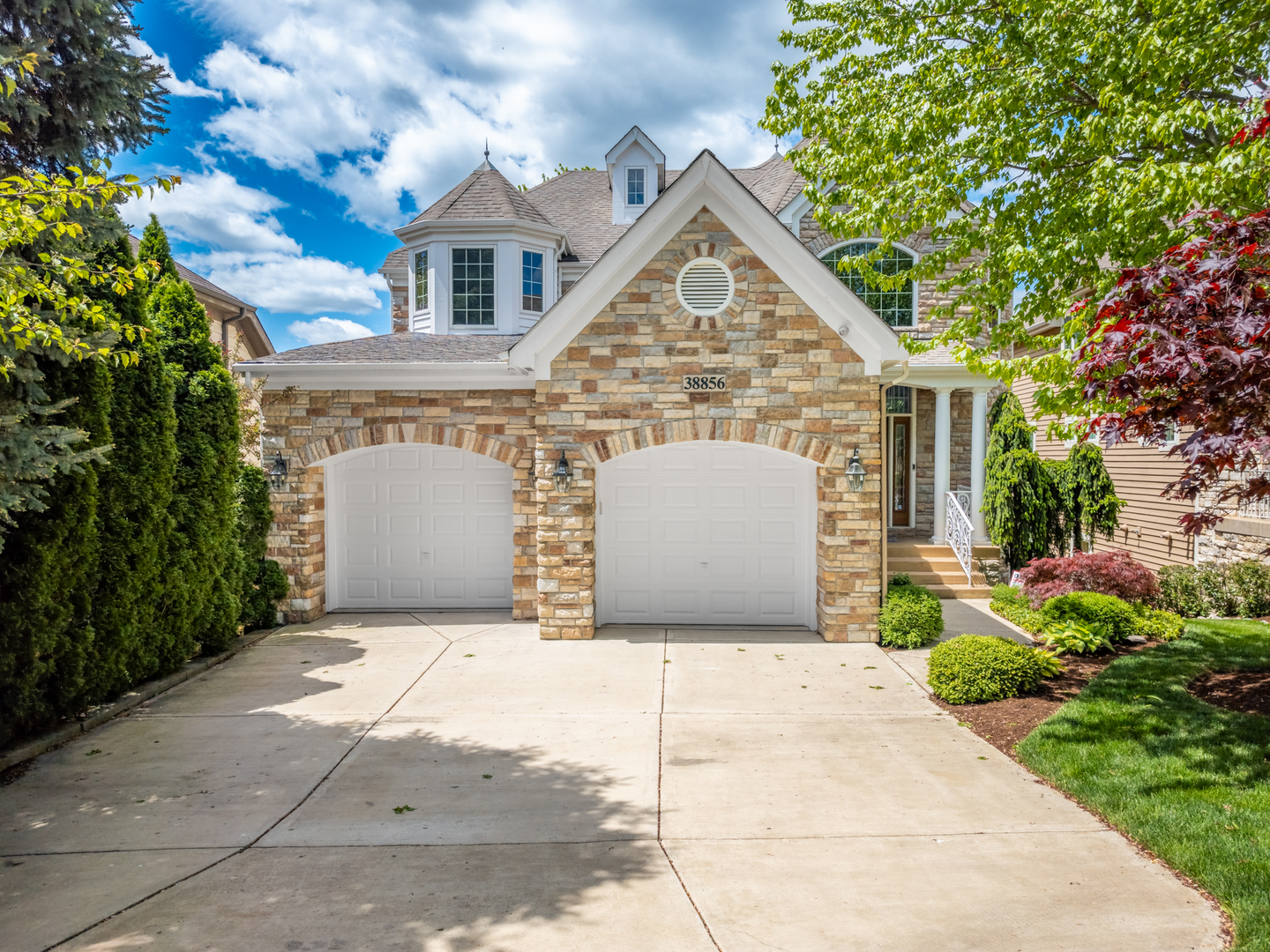 38856 N Cedar Crest Drive, Lake Villa, IL 60046