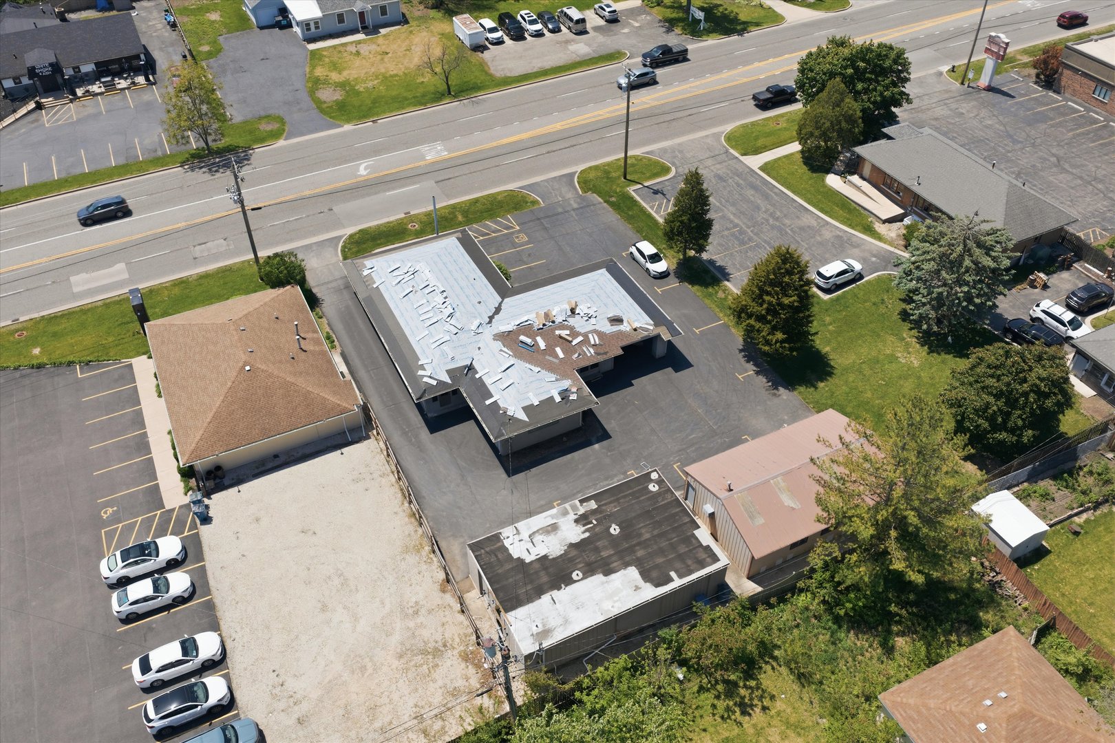 2304 Plainfield Road, Crest Hill, IL 60403