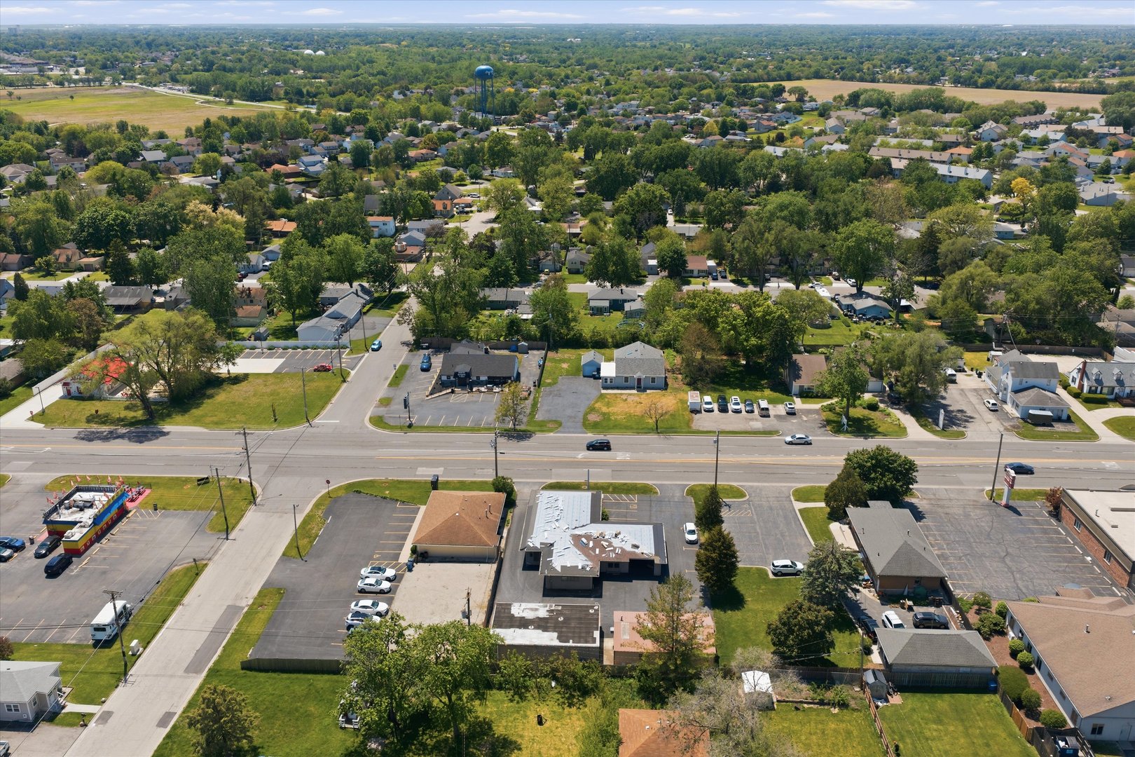 2304 Plainfield Road, Crest Hill, IL 60403