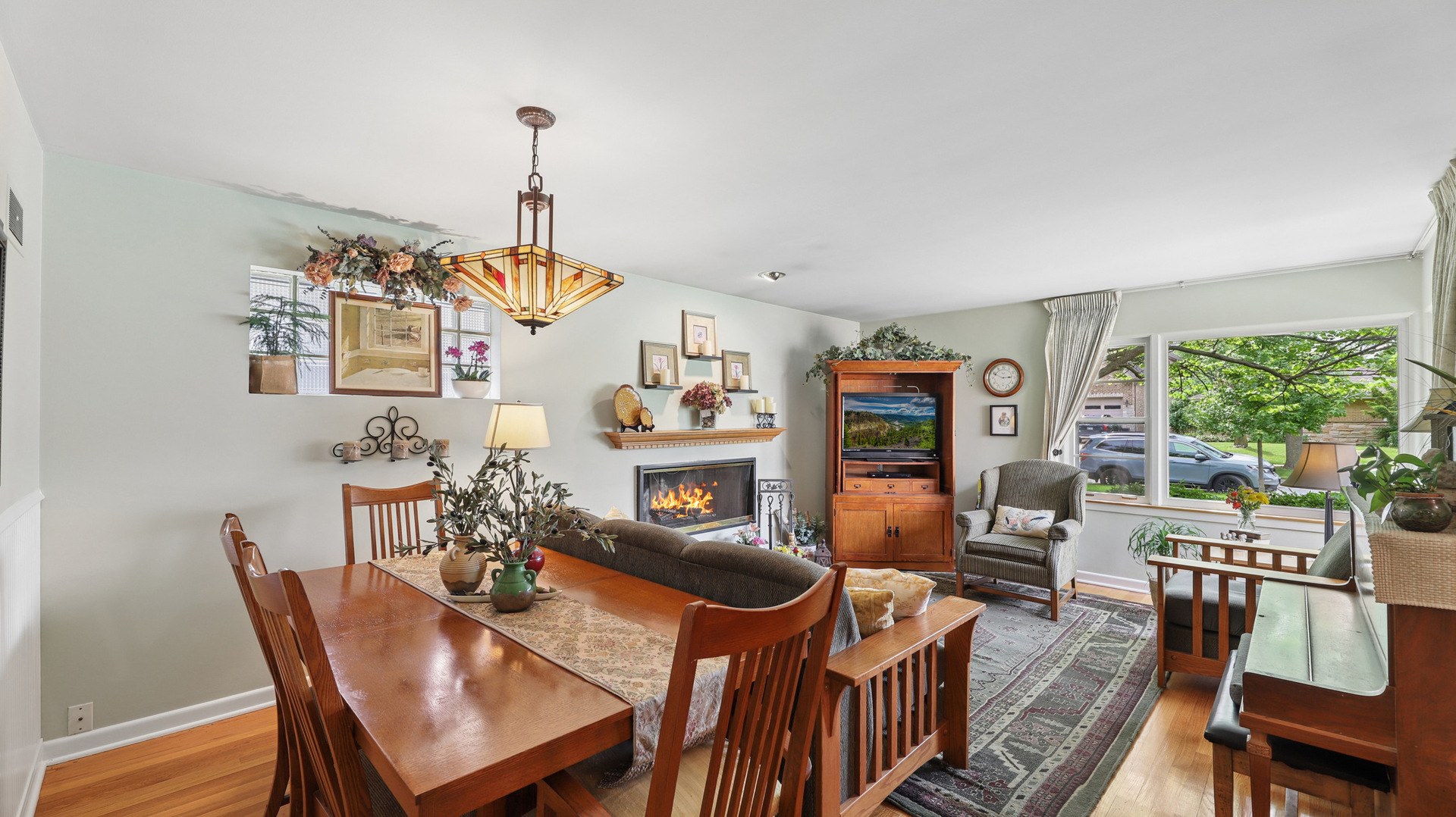 311 N Elm Avenue, Elmhurst, IL 60126