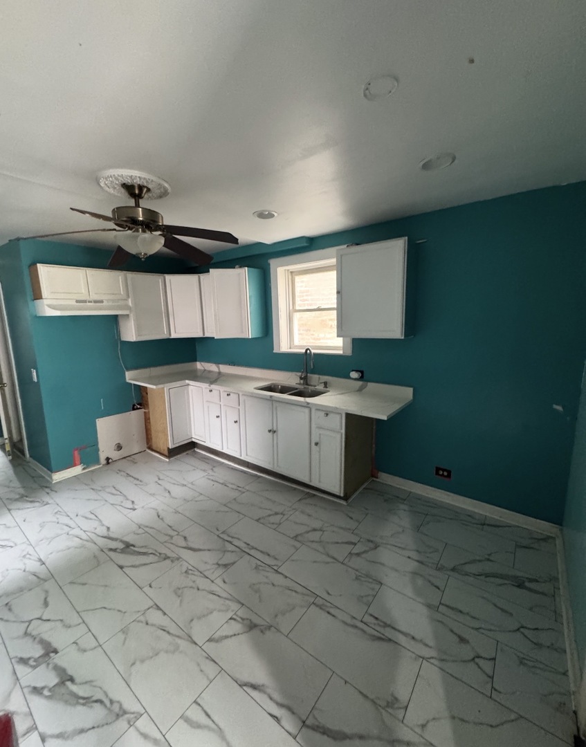 5410 S WINCHESTER Avenue, Chicago, IL 60609
