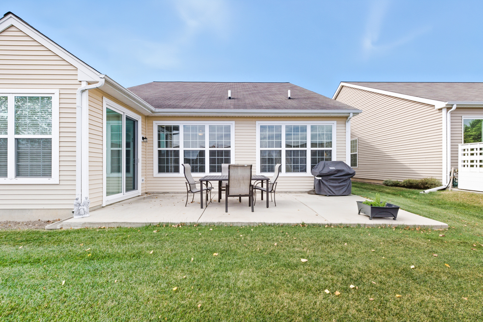 845 Butterfly Field Drive, Elgin, IL 60124