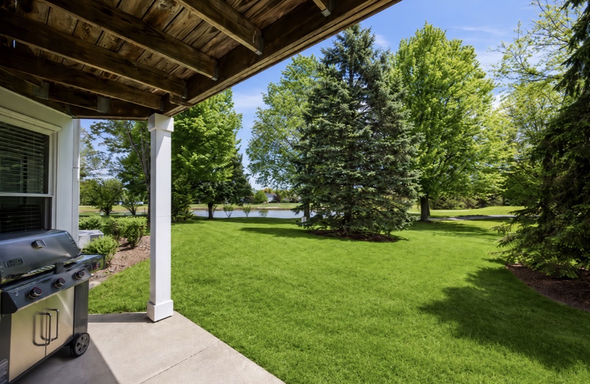 324 Satinwood Court, Buffalo Grove, IL 60089