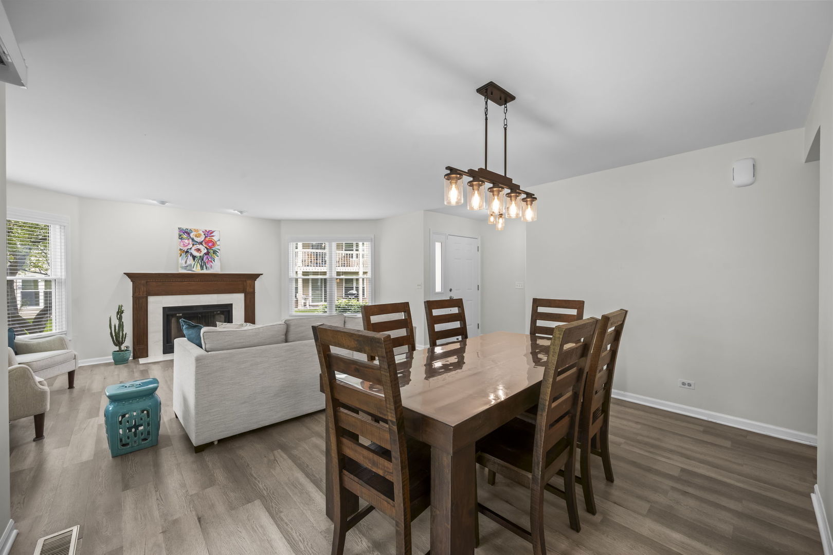 324 Satinwood Court, Buffalo Grove, IL 60089