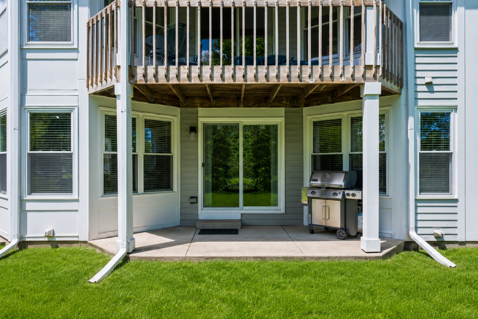 324 Satinwood Court, Buffalo Grove, IL 60089