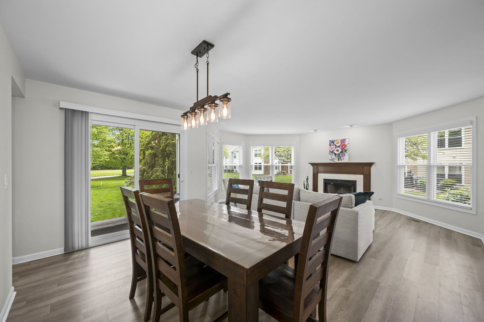 324 Satinwood Court, Buffalo Grove, IL 60089