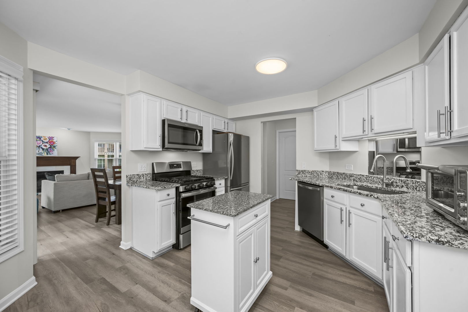 324 Satinwood Court, Buffalo Grove, IL 60089