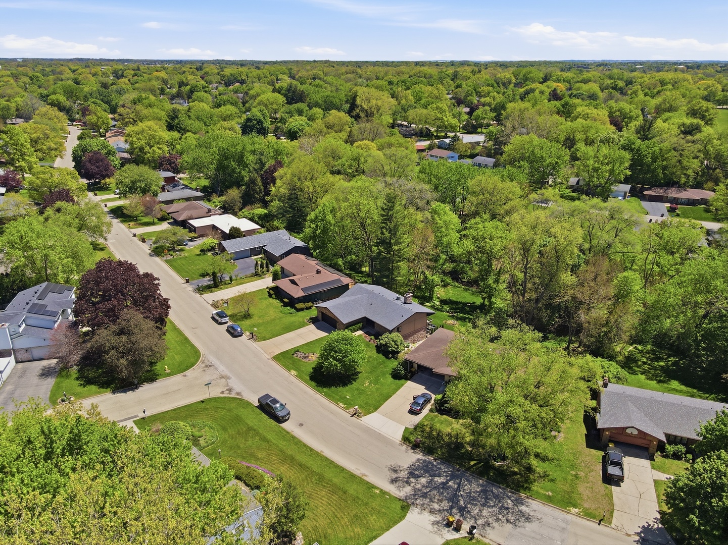 5017 Brookview Road, Rockford, IL 61107