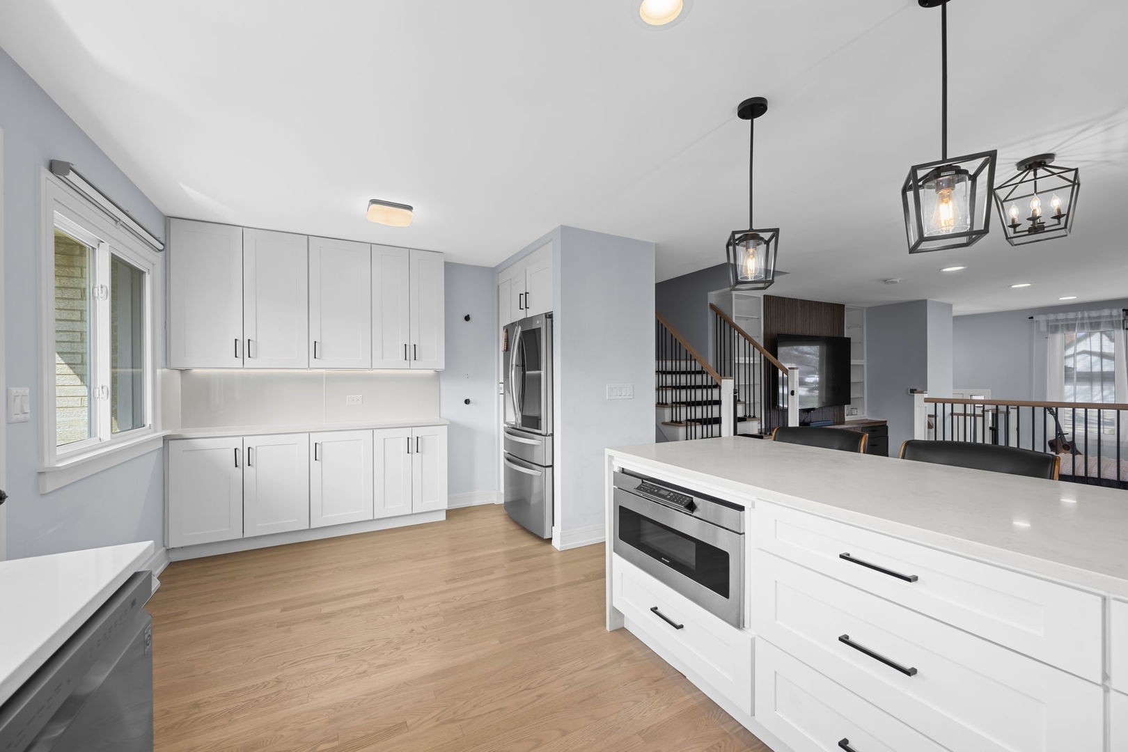 8709 W Madison Drive, Niles, IL 60714