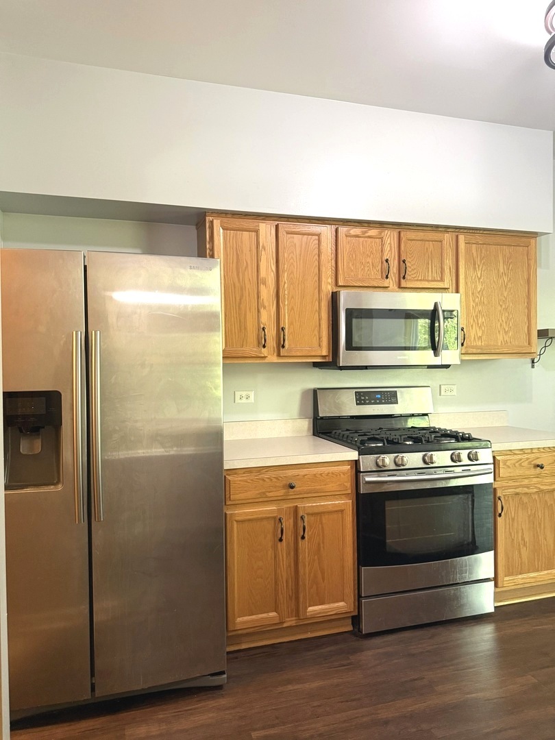 4013 Oak Tree Lane, Plainfield, IL 60586