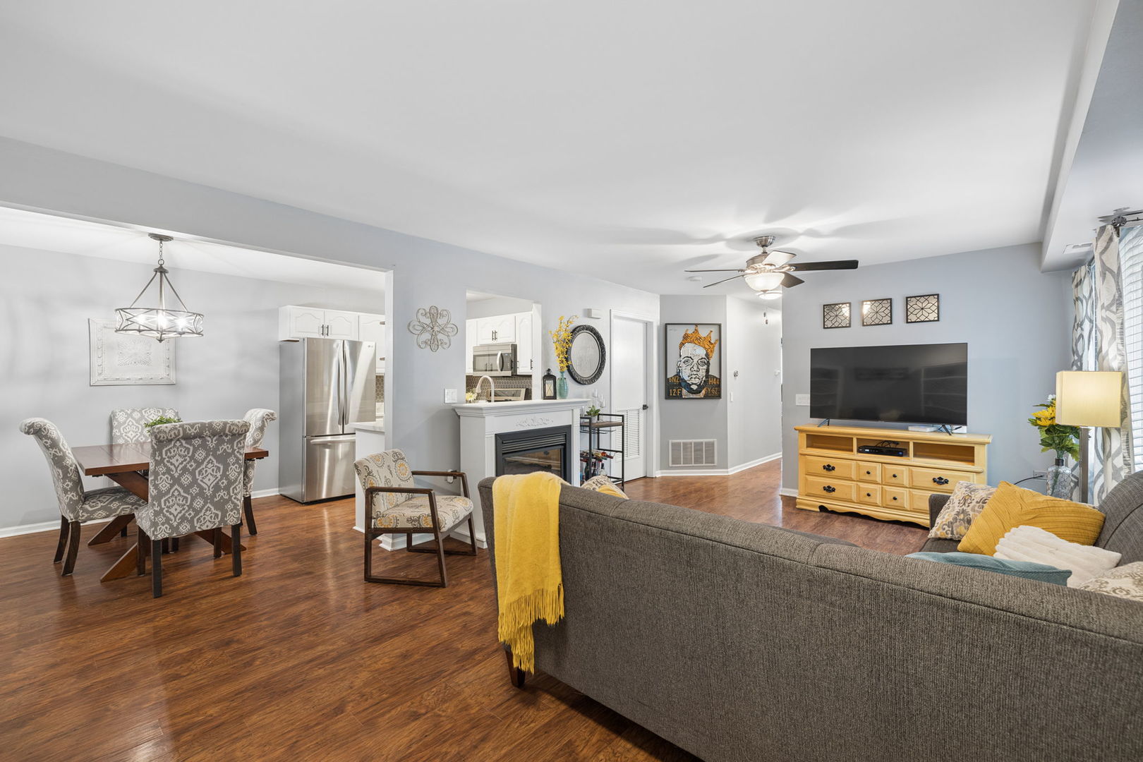 1370 Rock Run Drive #14, Crest Hill, IL 60403