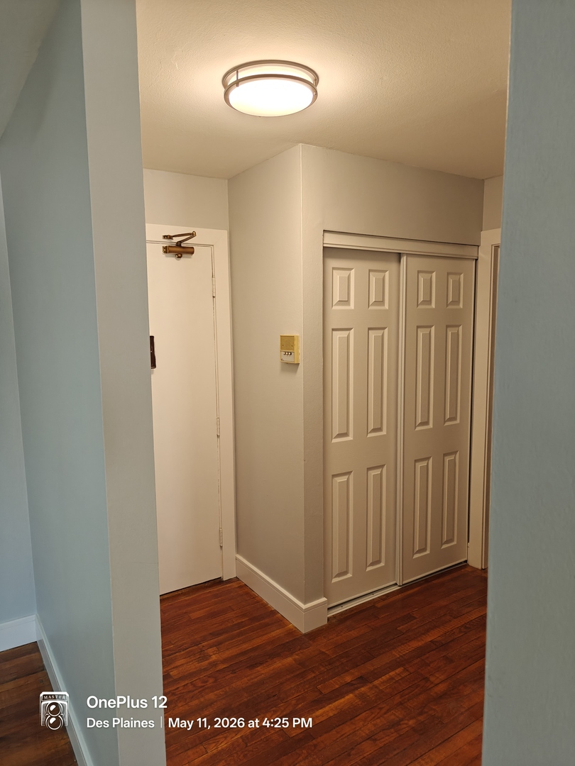 8892 Jody Lane #1E, Des Plaines, IL 60016