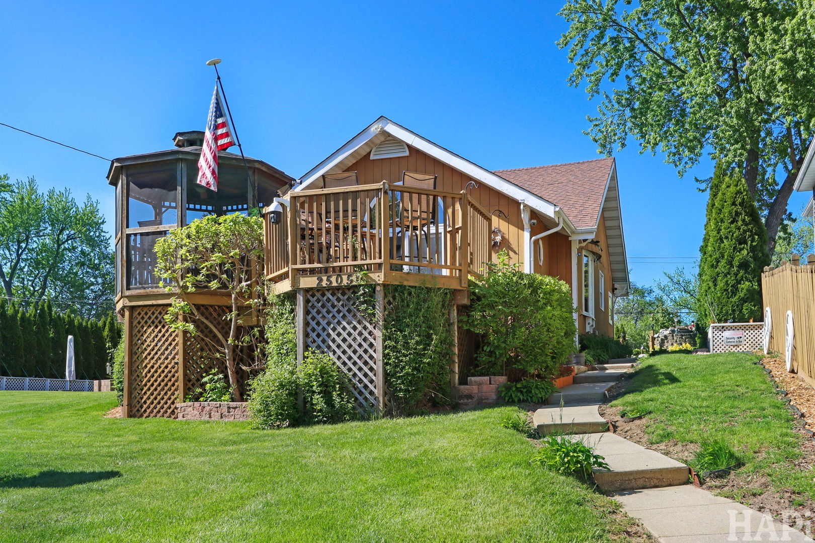 25050 W Forest Drive, Lake Villa, IL 60046