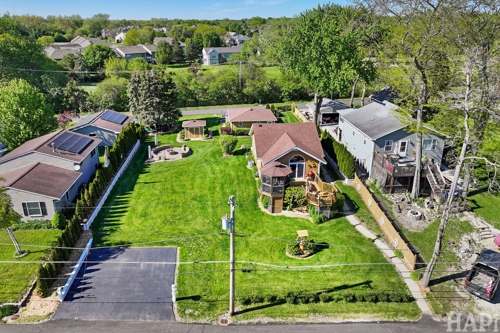 25050 W Forest Drive, Lake Villa, IL 60046