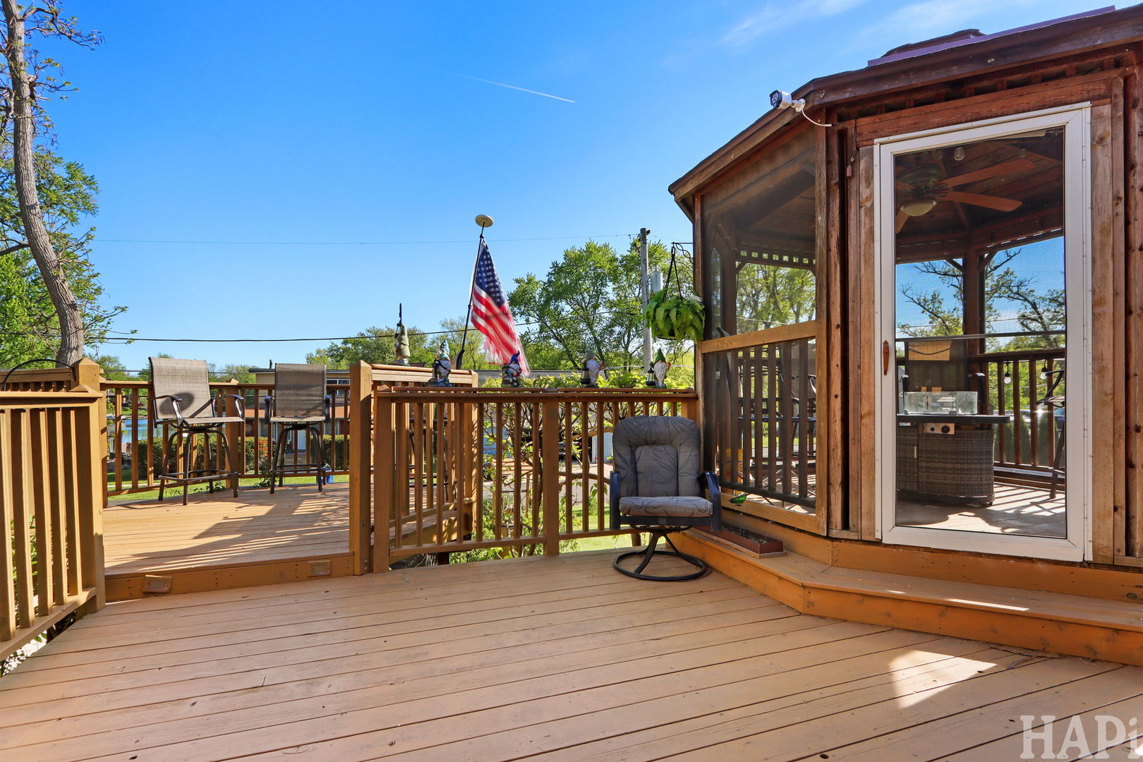 25050 W Forest Drive, Lake Villa, IL 60046