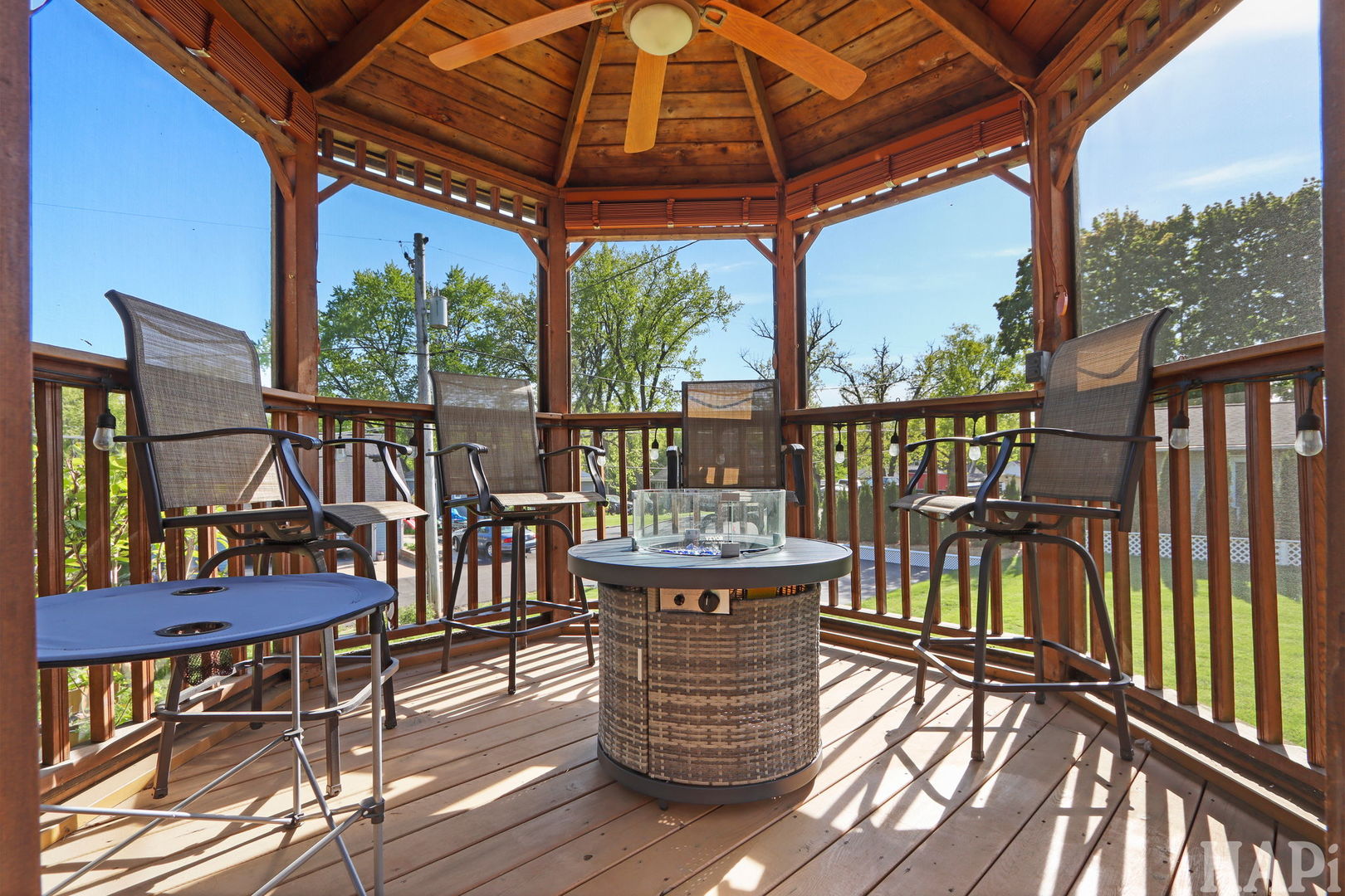 25050 W Forest Drive, Lake Villa, IL 60046