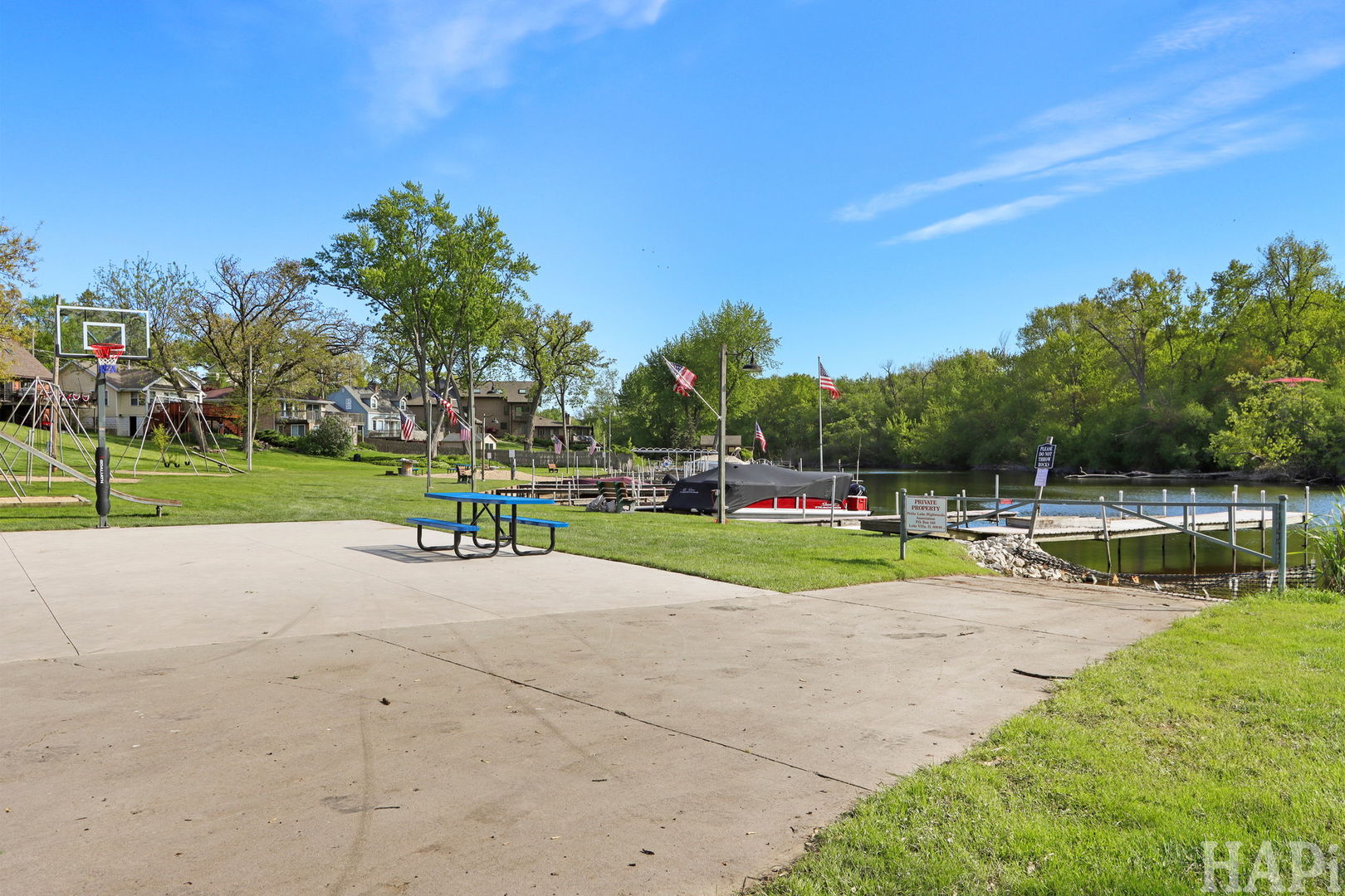 25050 W Forest Drive, Lake Villa, IL 60046