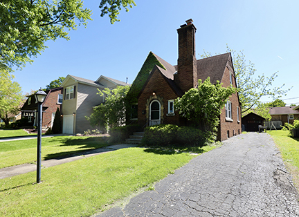1318 Colorado Avenue, Joliet, IL 60435