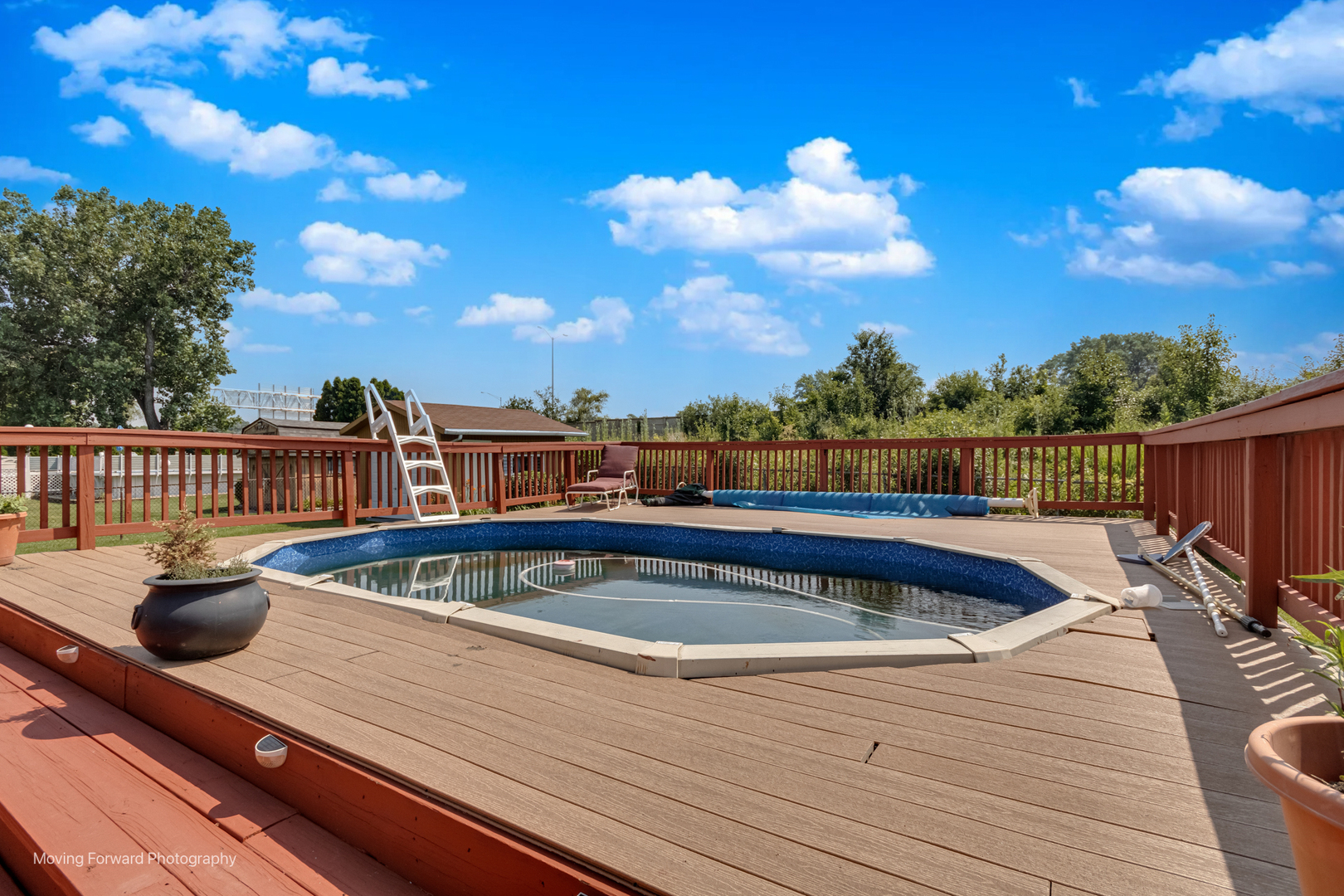 125 N Oak Leaf Drive, Addison, IL 60101