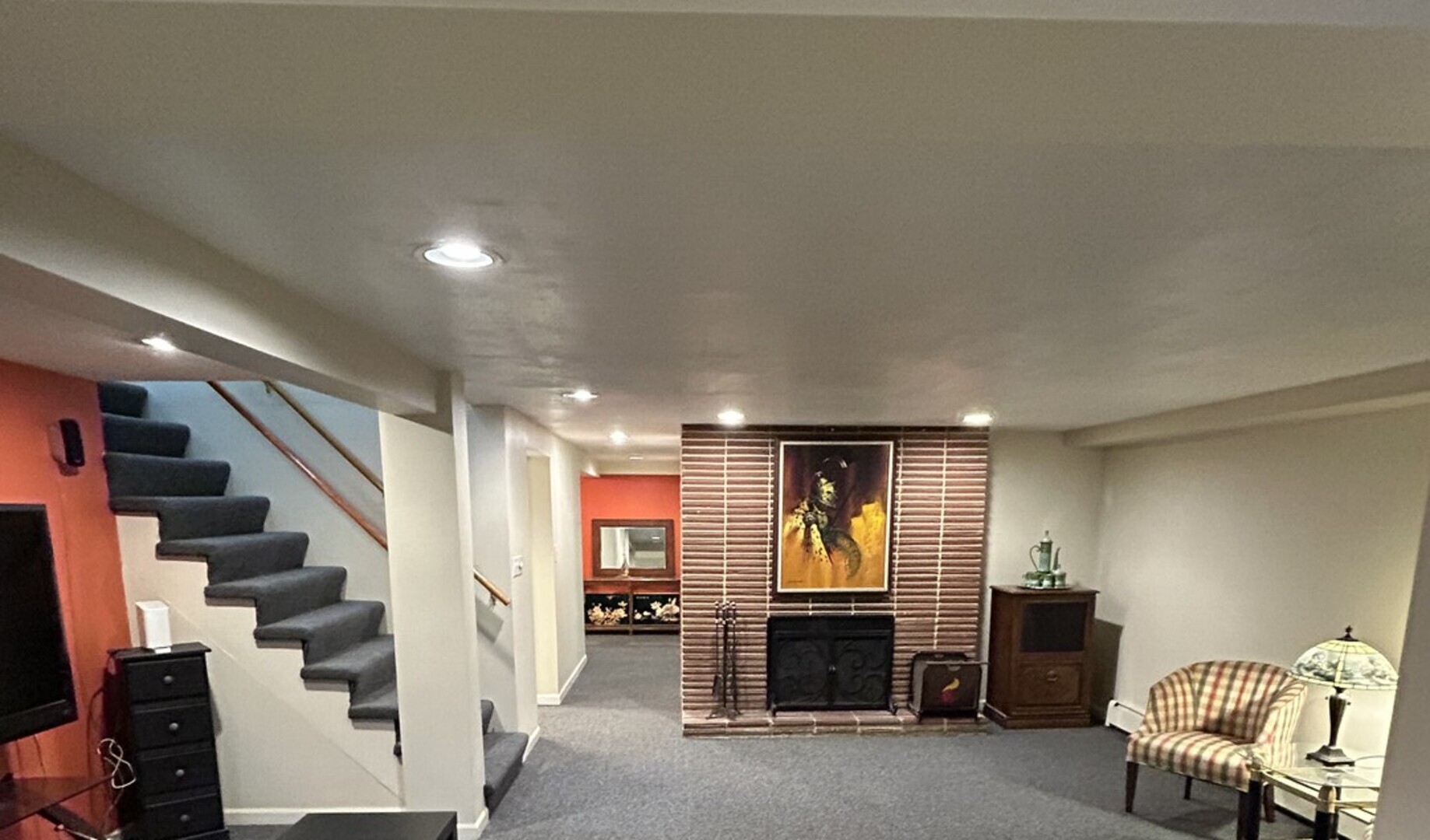 125 N Oak Leaf Drive, Addison, IL 60101