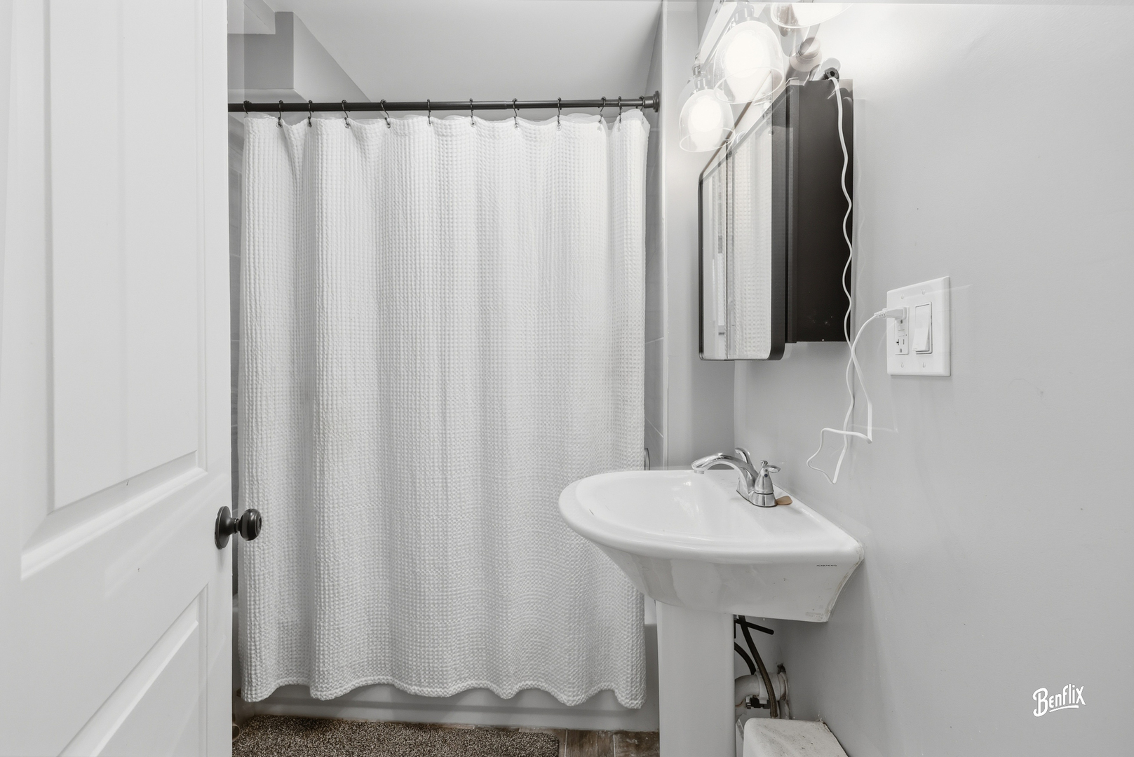 23 N Benton Street, Palatine, IL 60067