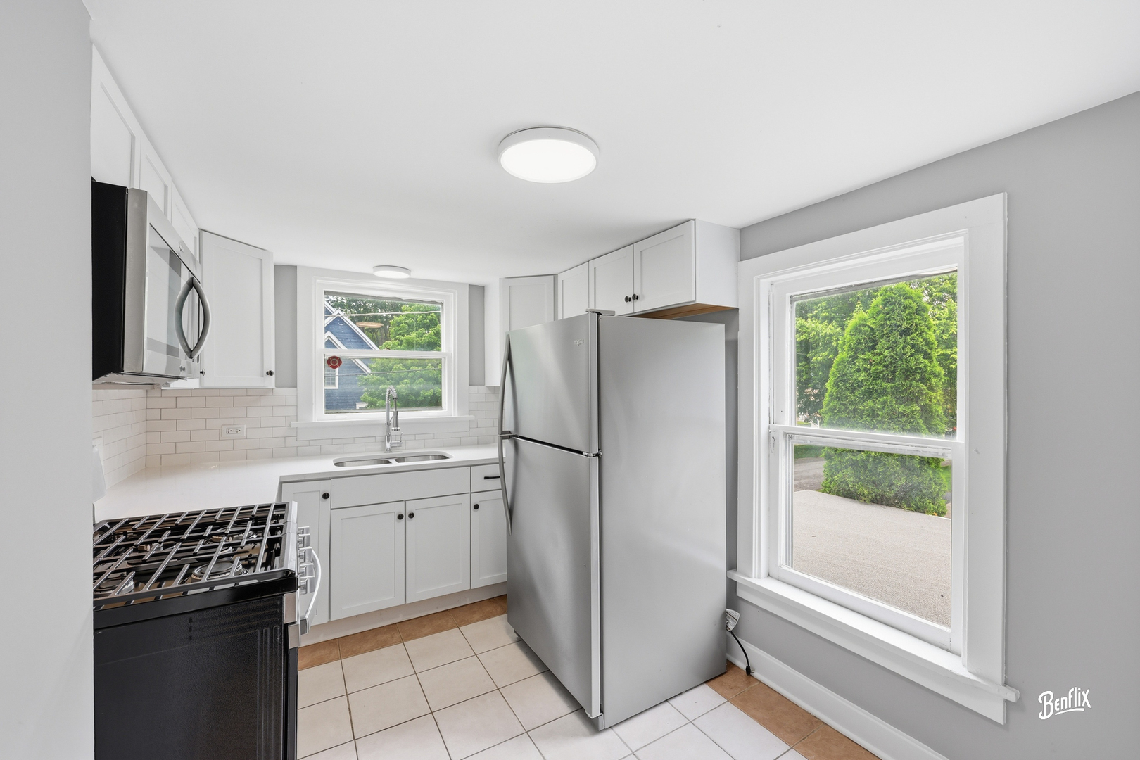 23 N Benton Street, Palatine, IL 60067