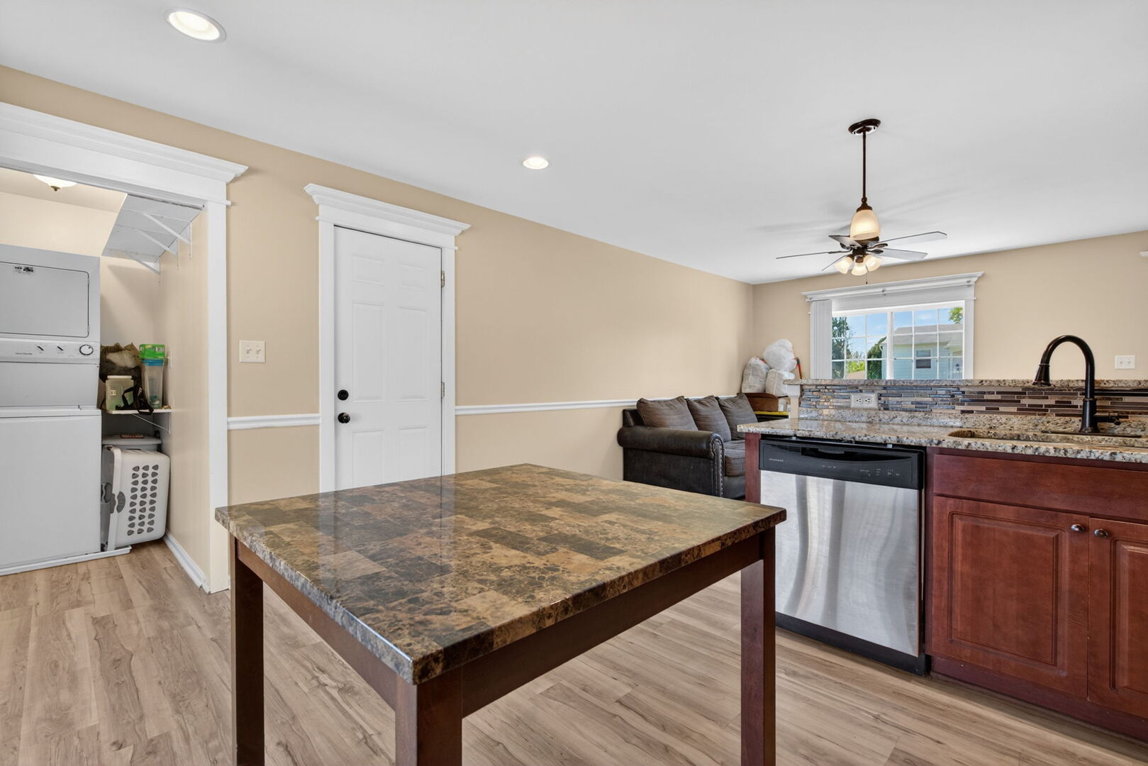 312 Healy Avenue, Romeoville, IL 60446