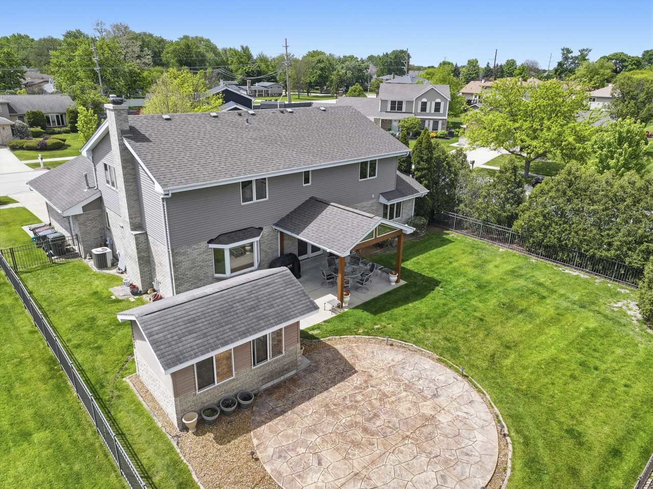 7630 Prestwick Drive, Tinley Park, IL 60477