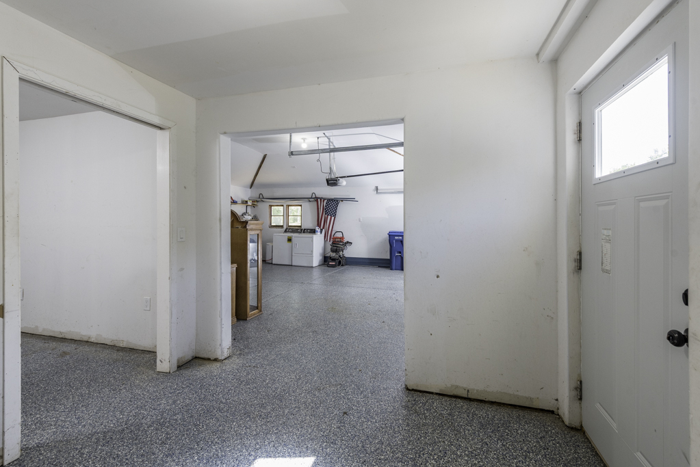 37155 N Shirley Drive, Gurnee, IL 60031