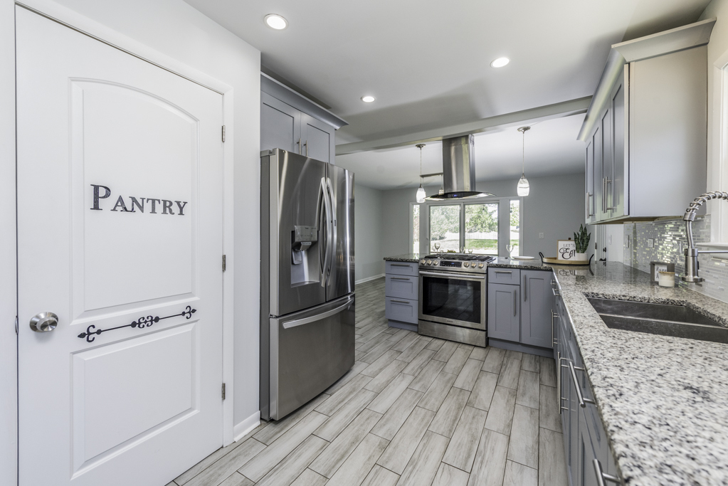 37155 N Shirley Drive, Gurnee, IL 60031