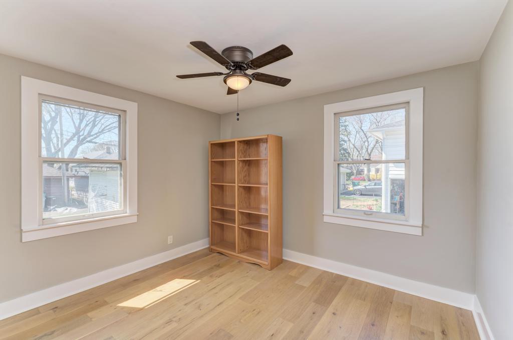904 Caton Avenue, Joliet, IL 60435