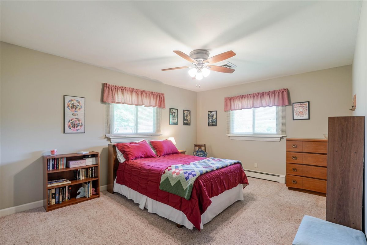 607 N Mill Street, Leroy, IL 61752