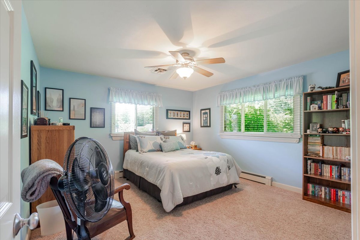 607 N Mill Street, Leroy, IL 61752