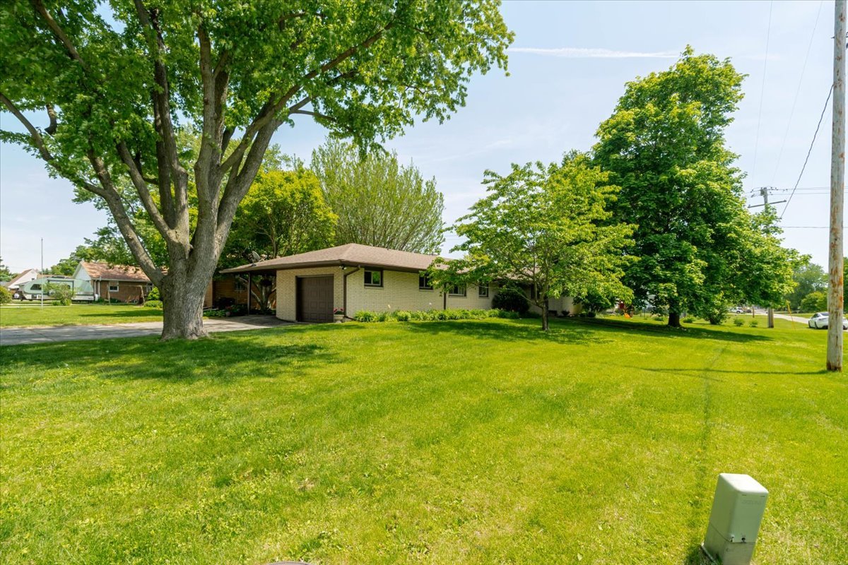 607 N Mill Street, Leroy, IL 61752