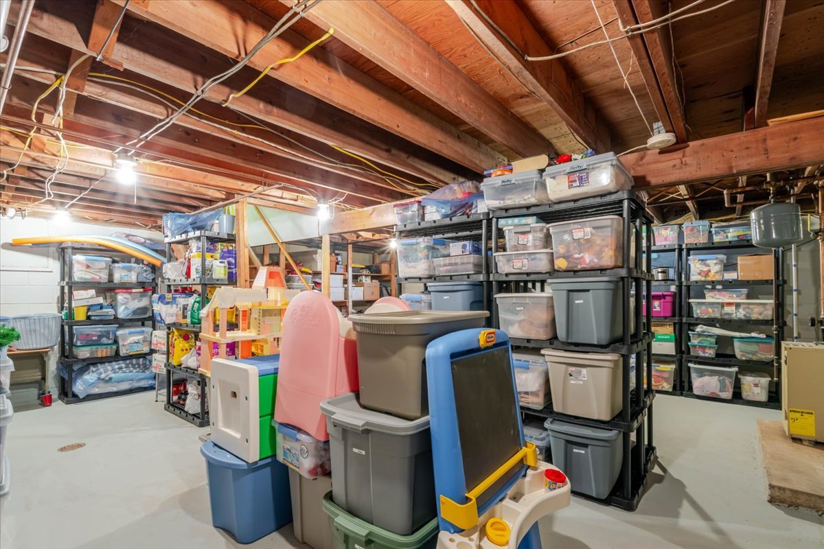 607 N Mill Street, Leroy, IL 61752