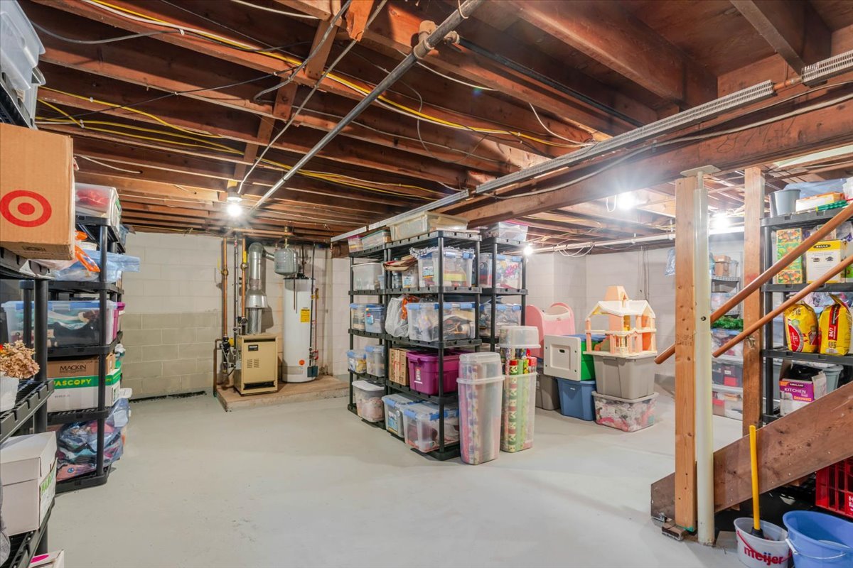607 N Mill Street, Leroy, IL 61752