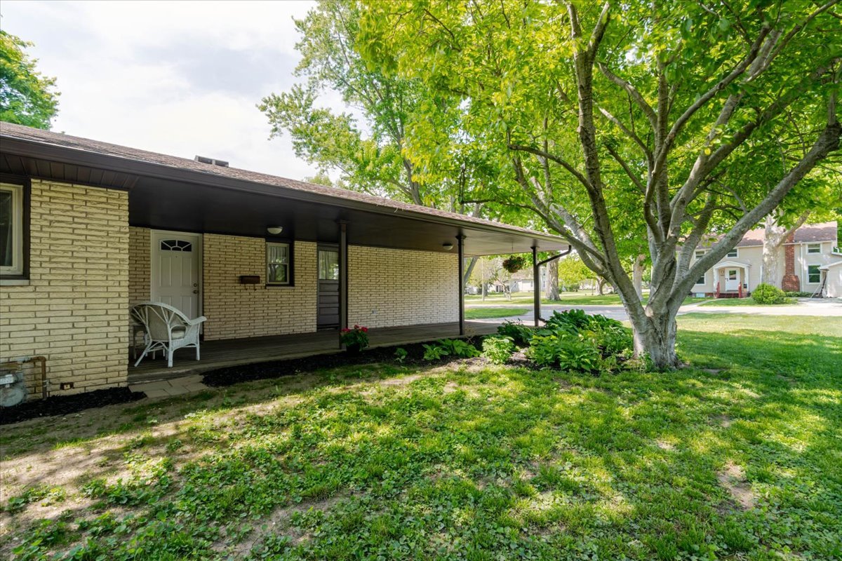 607 N Mill Street, Leroy, IL 61752