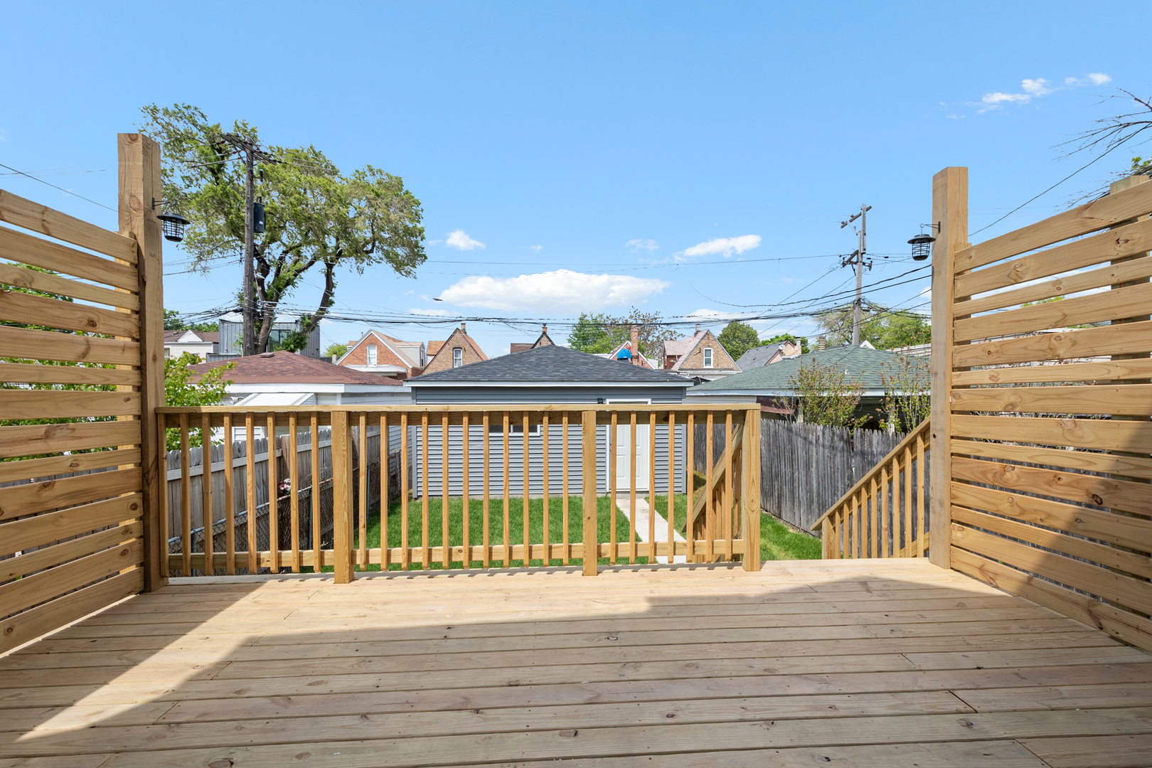 3540 W Evergreen Avenue, Chicago, IL 60651