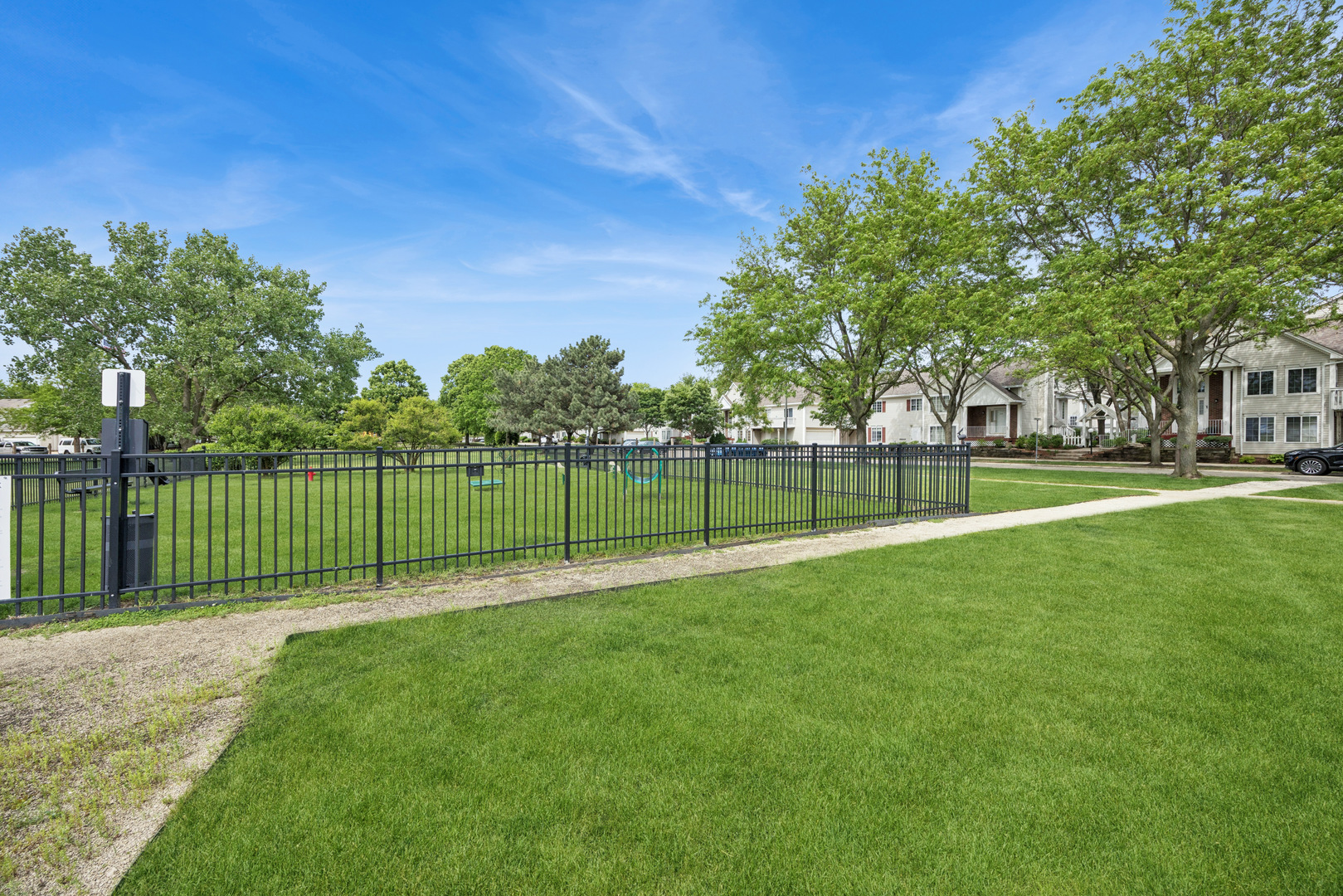 313 Candlelight Court, Bolingbrook, IL 60440