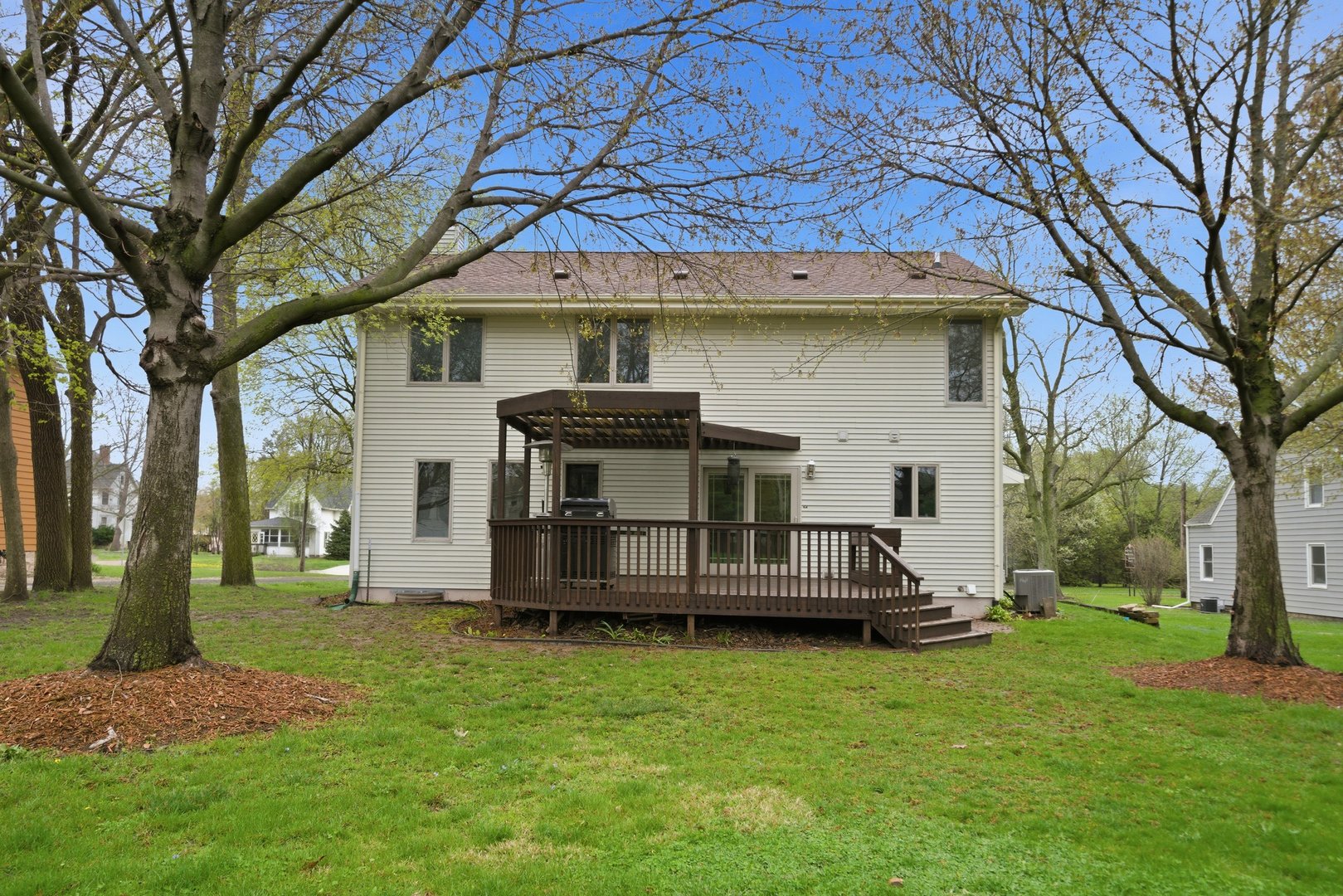 1016 N 7th Street, Rochelle, IL 61068